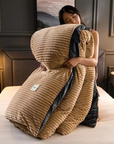 Velvet Fleece Blanket – Soft, Warm, and Stylish Bedding in Multiple Colors and Sizes