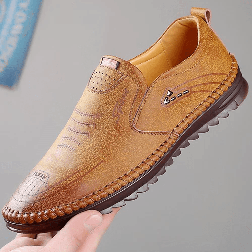 StrideComfort – Orthopedic Men&#39;s Shoes that Blend Style with All-Day Relief