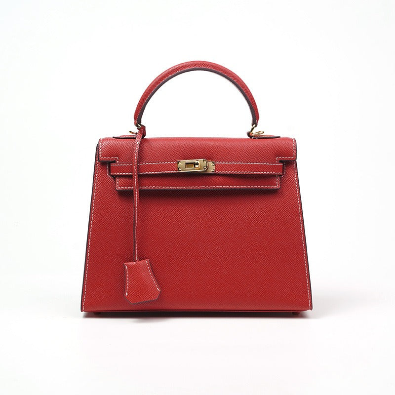 Elegant Saffiano Shoulder Bag – High-Quality Women’s Purse for Work, Travel, and Everyday Wear