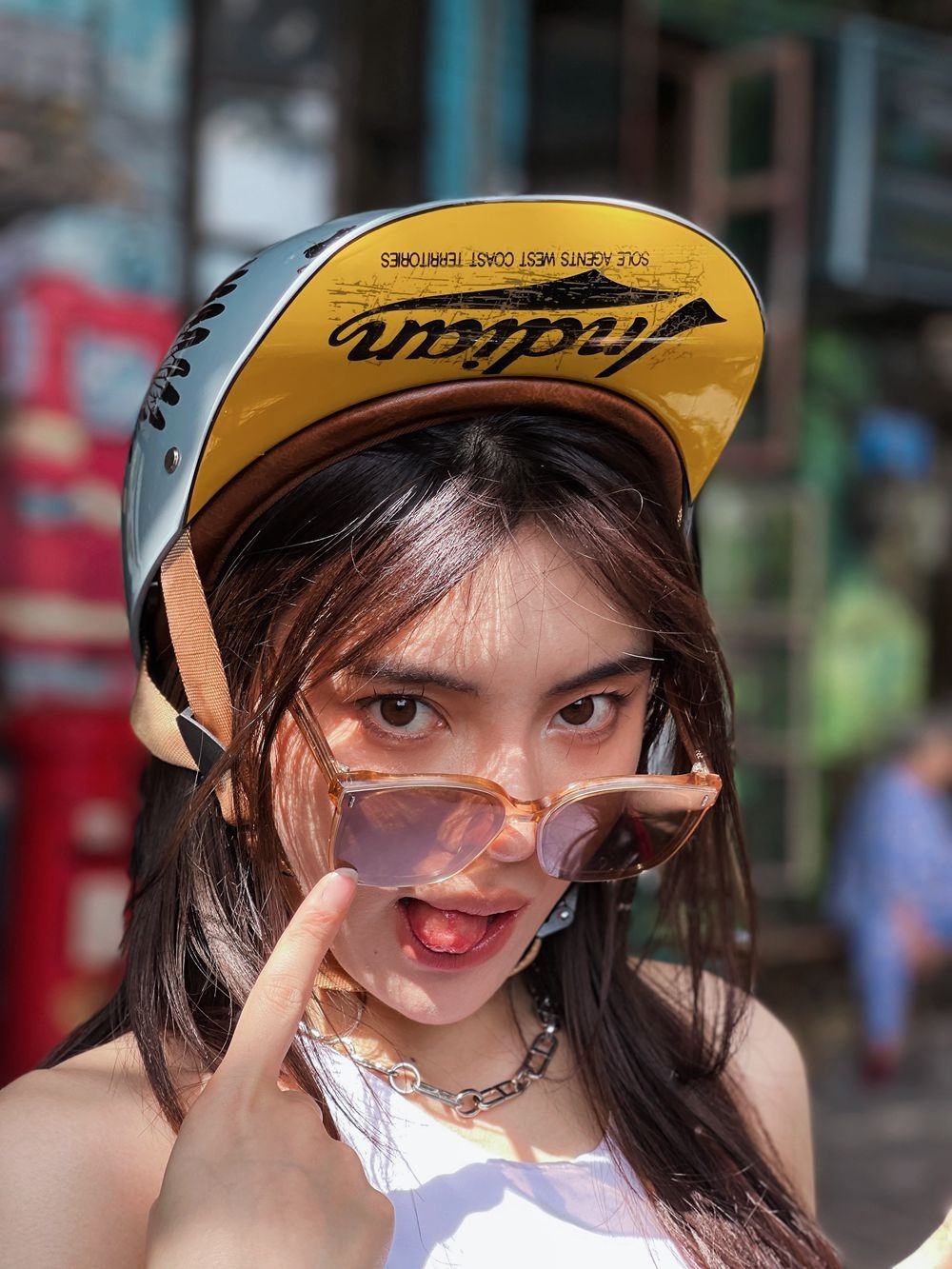 Men’s Motorcycle Helmet DOT Approved ABS Shell Lightweight