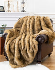 VelvetGlo – Chic Faux Fur Blanket with a Sumptuous Feel